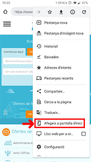 Fes clic al botó en forma de tres punts verticals que trobaràs a la part superior dreta del teu navegador.